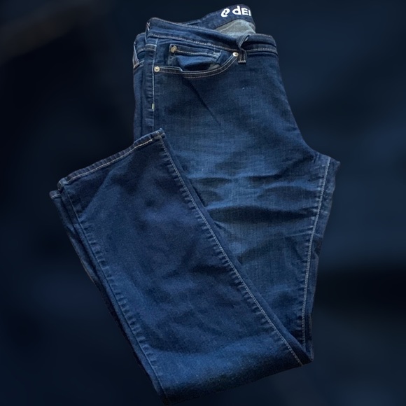 Jeans | Denizen Straight Cut Jeans 